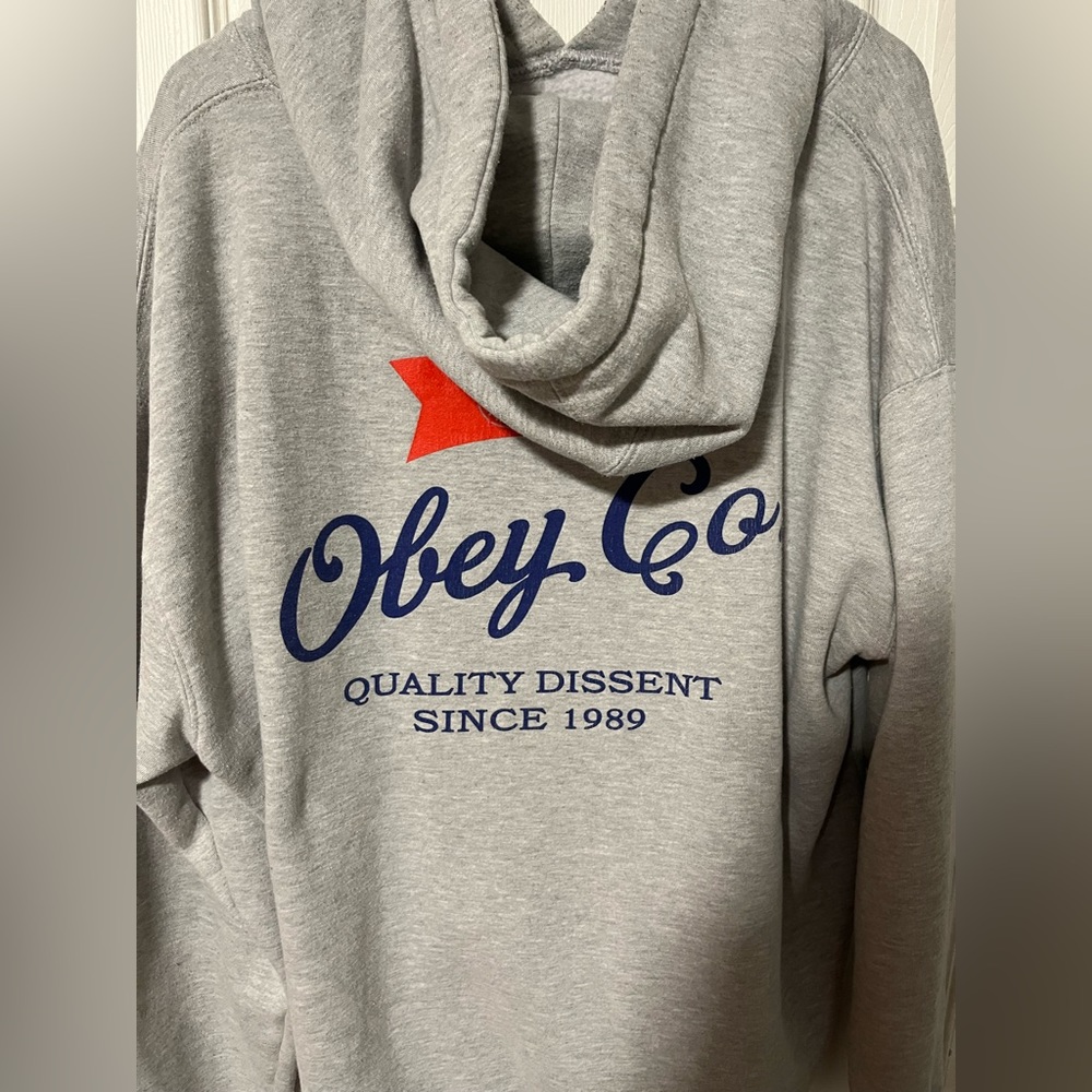 OBEY Large Grey Hoodie Pullover